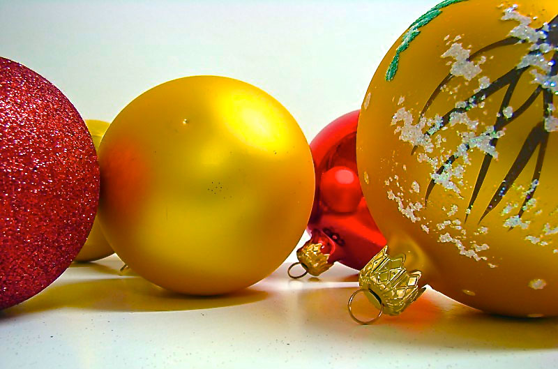 Üveg dísztárgyak a karácsonyfák dekorációk Kozmin Lengyelország